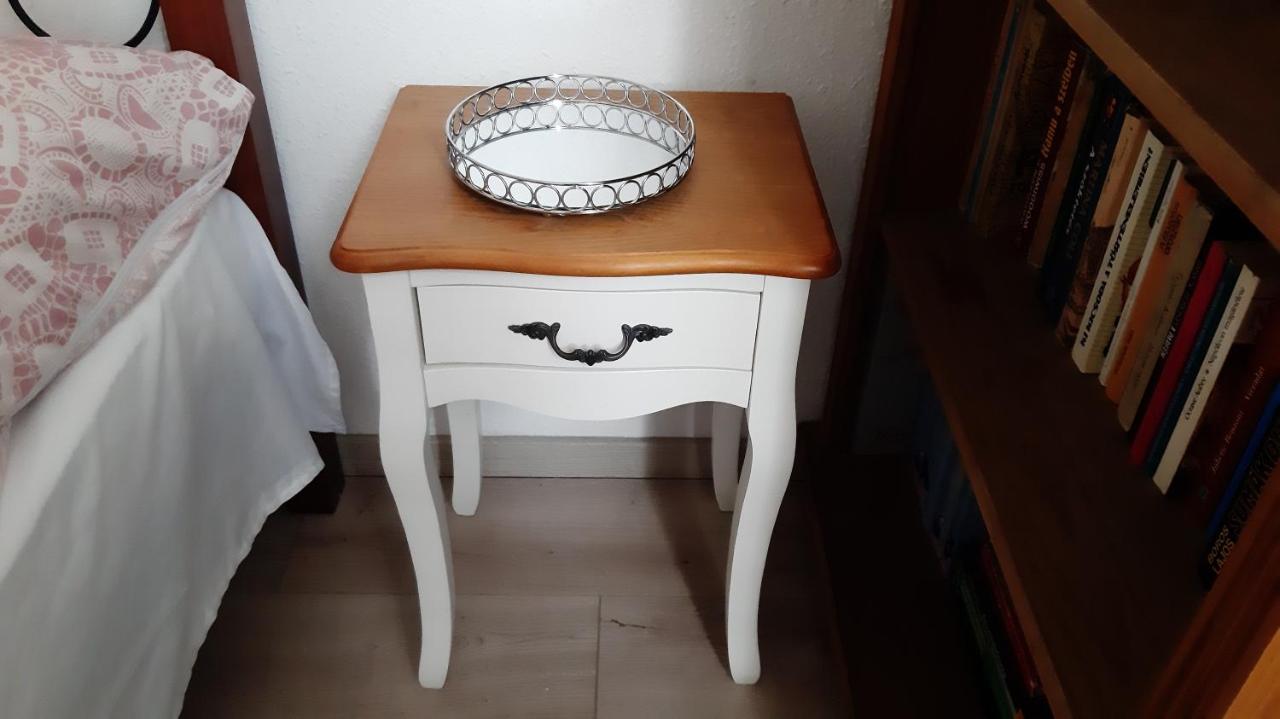 Veronica Fejer Apartment